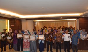 Balai Bahasa Riau Beri Penghargaan Kepada Penulis Riau