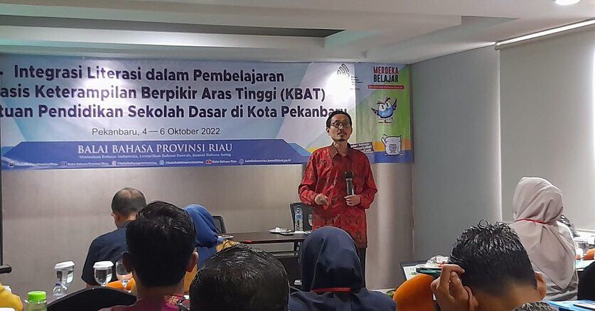 Integrasi Literasi Berbasis Keterampilan Berpikir Aras Tinggi (KBAT) pada Satuan Pendidikan Sekolah Dasar di Kota Pekanbaru