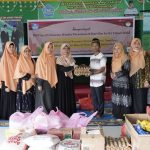 Kunjungan DWP dan Ikadubas Balai Bahasa Provinsi Riau ke Panti Asuhan Baiturrahmah Rimbo Panjang
